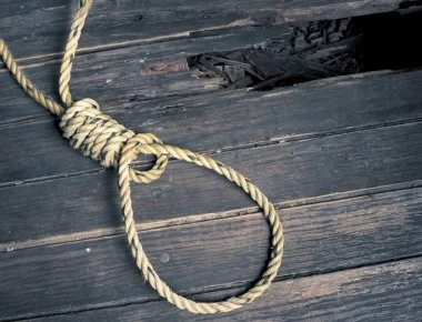 Εύβοια: 91χρονος βρέθηκε κρεμασμένος σε δέντρο